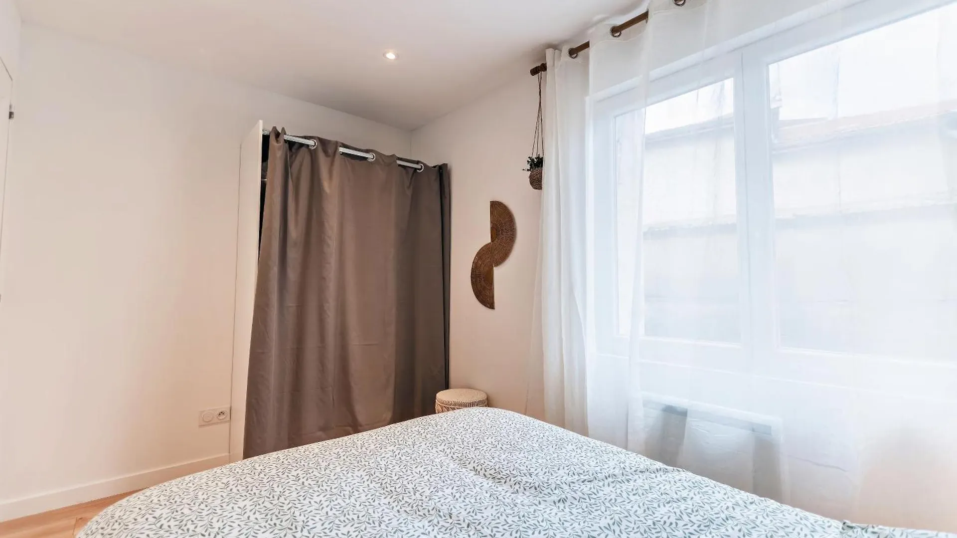 Chez Quentin & Thibaut Apartment Dagneux 0*,  France