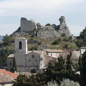 maison-de-village-type-2-au-pied-des-alpilles.fr-provencehotel.com/