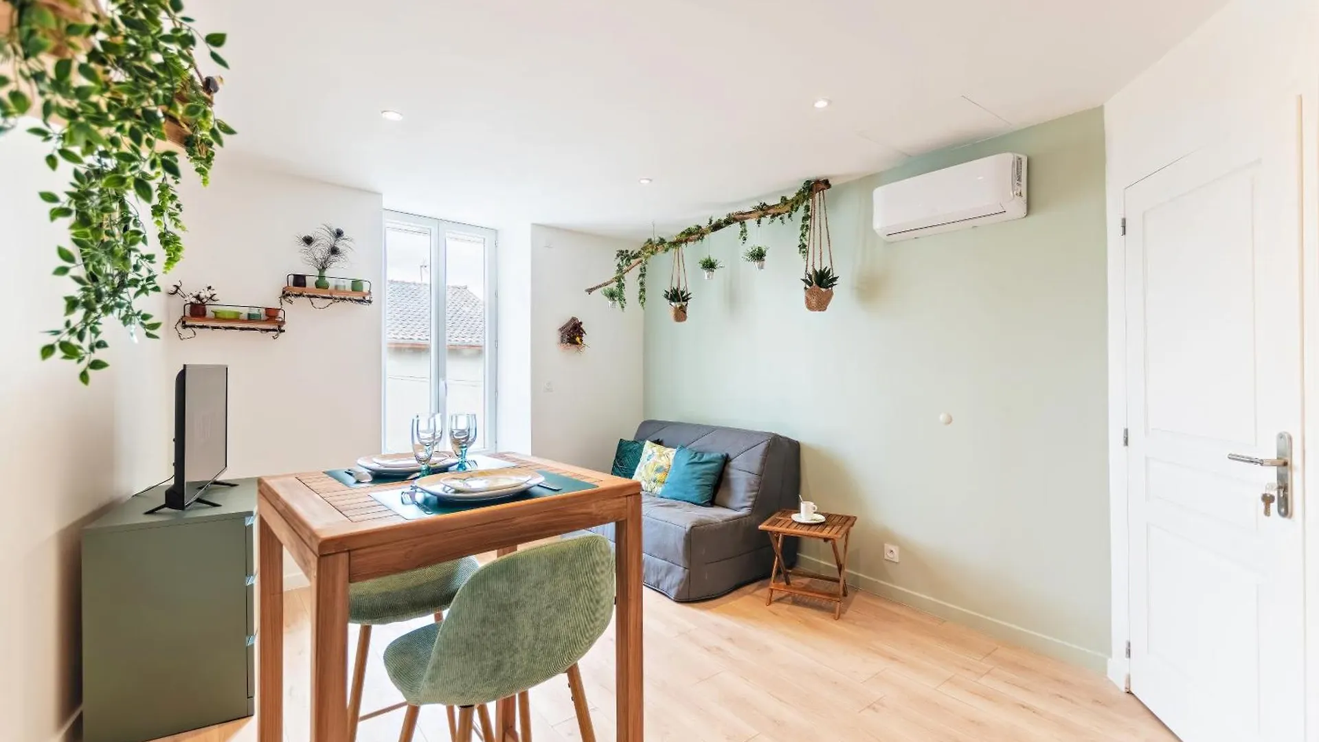 Chez Quentin & Thibaut Apartment Dagneux
